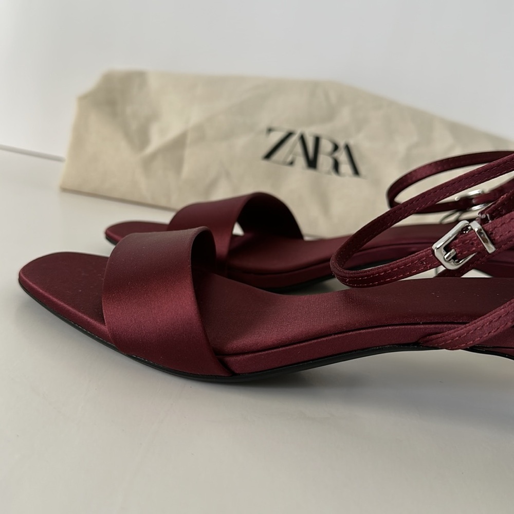 Zara Women’s Deep Red Strappy Sandals Size 6.5 - Picture 10 of 16